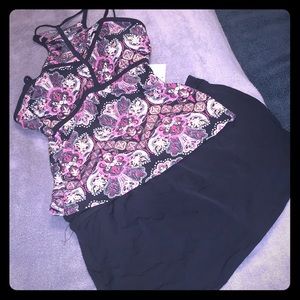 Small swimwear (top) long multi colored (bot) blk